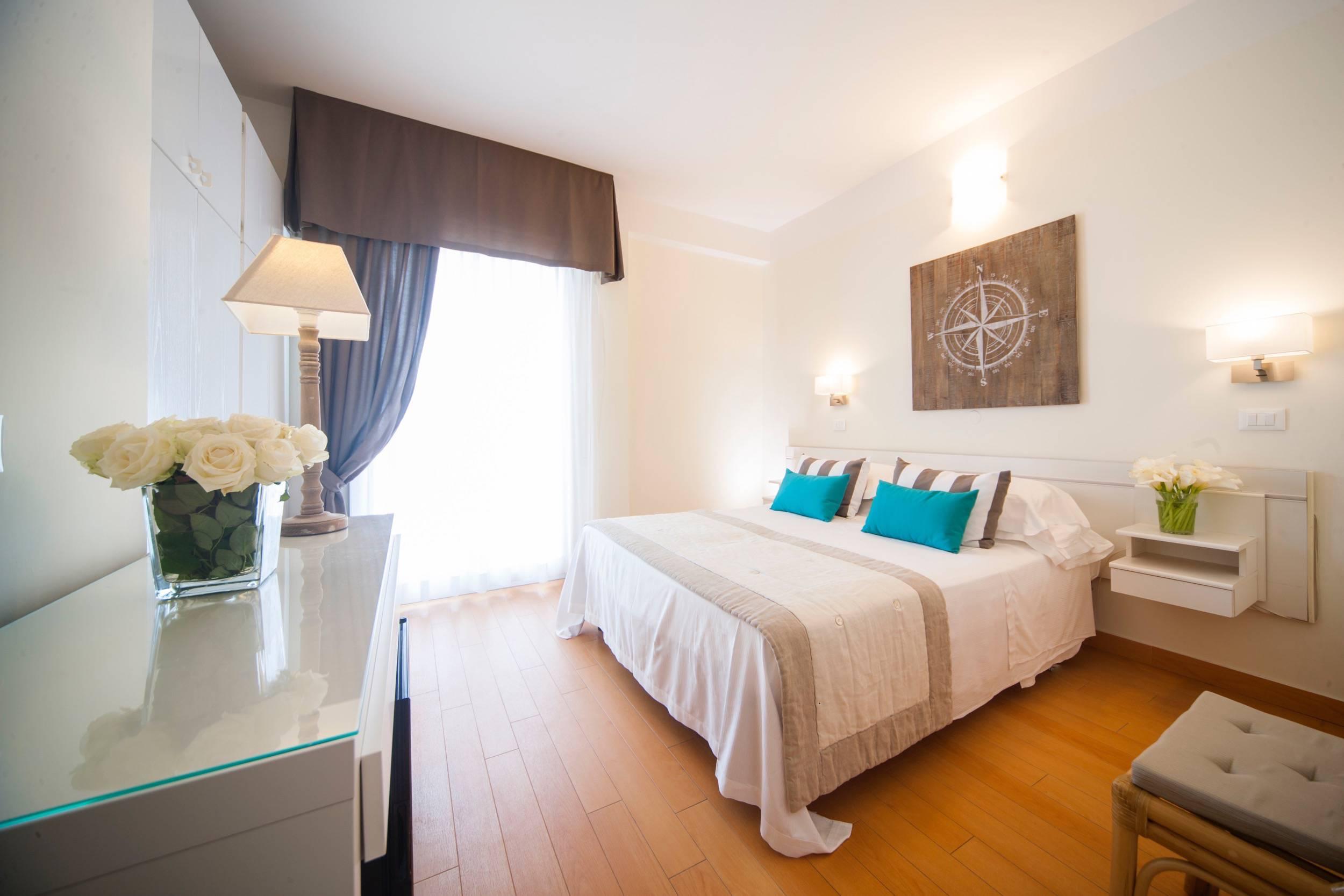 Hotel Mon Cheri Riccione Kültér fotó